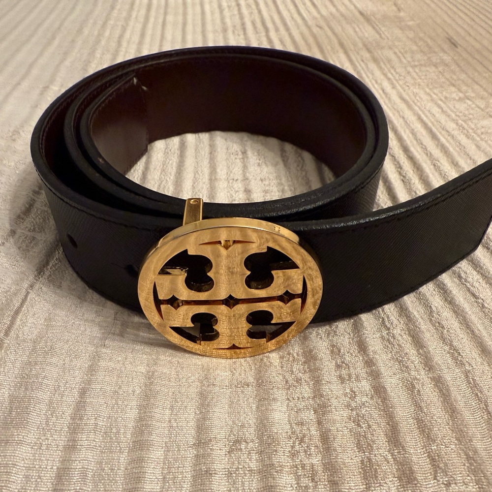 Tory Burch 1 inch Reversible Black/Brown Belt with Gold TB logo Buckle